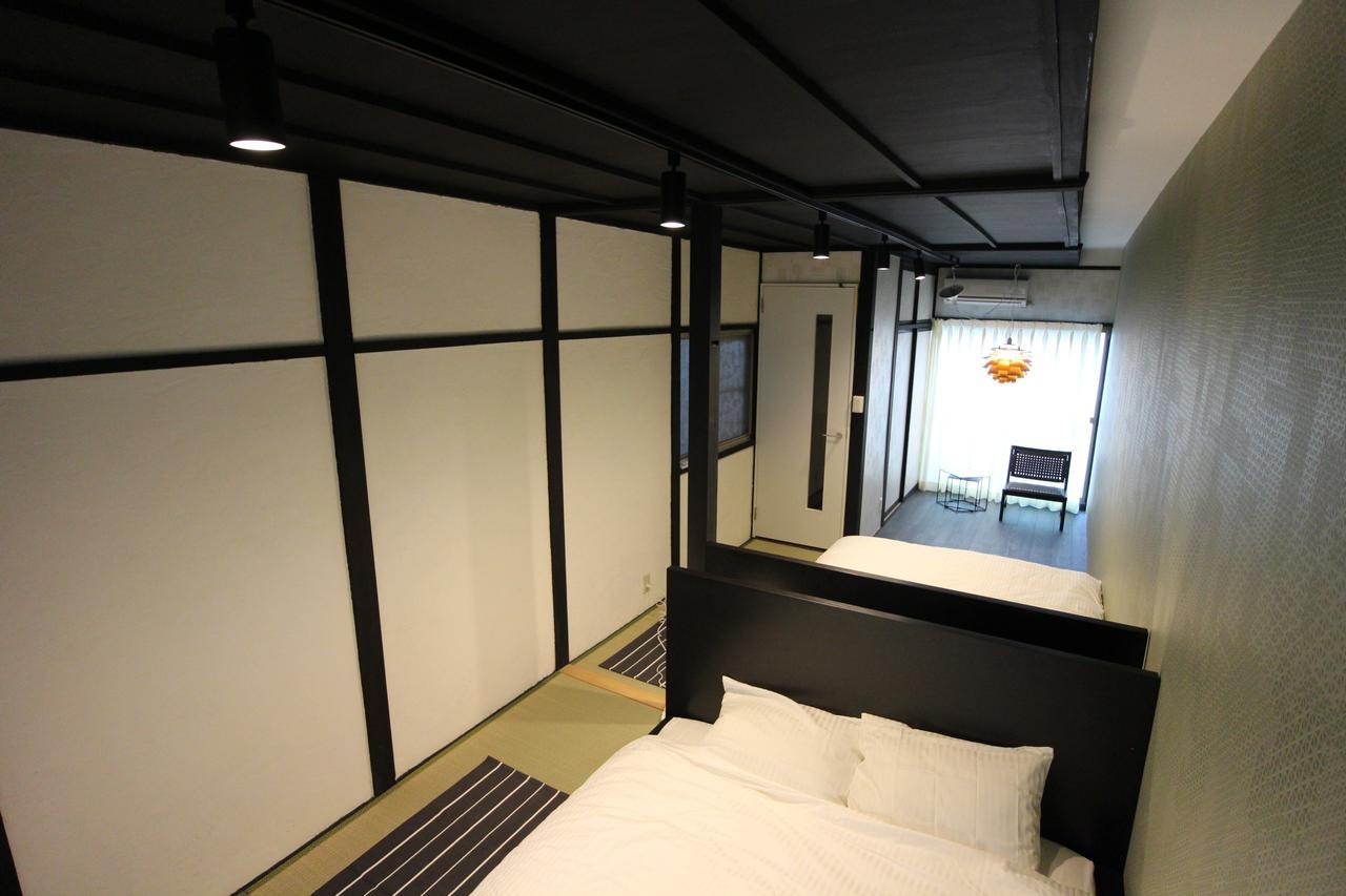Sekai Hotel Tsuki Osaka Esterno foto